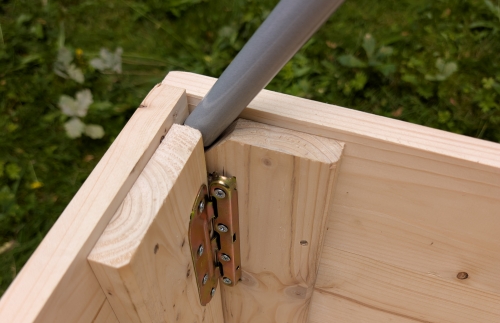 Kování, šrouby a konstrukce